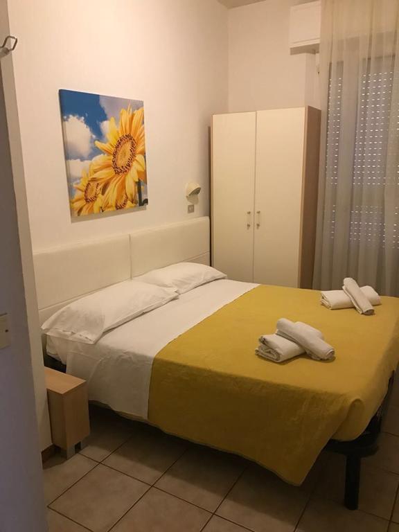 Hotel Riviera Rimini Kültér fotó